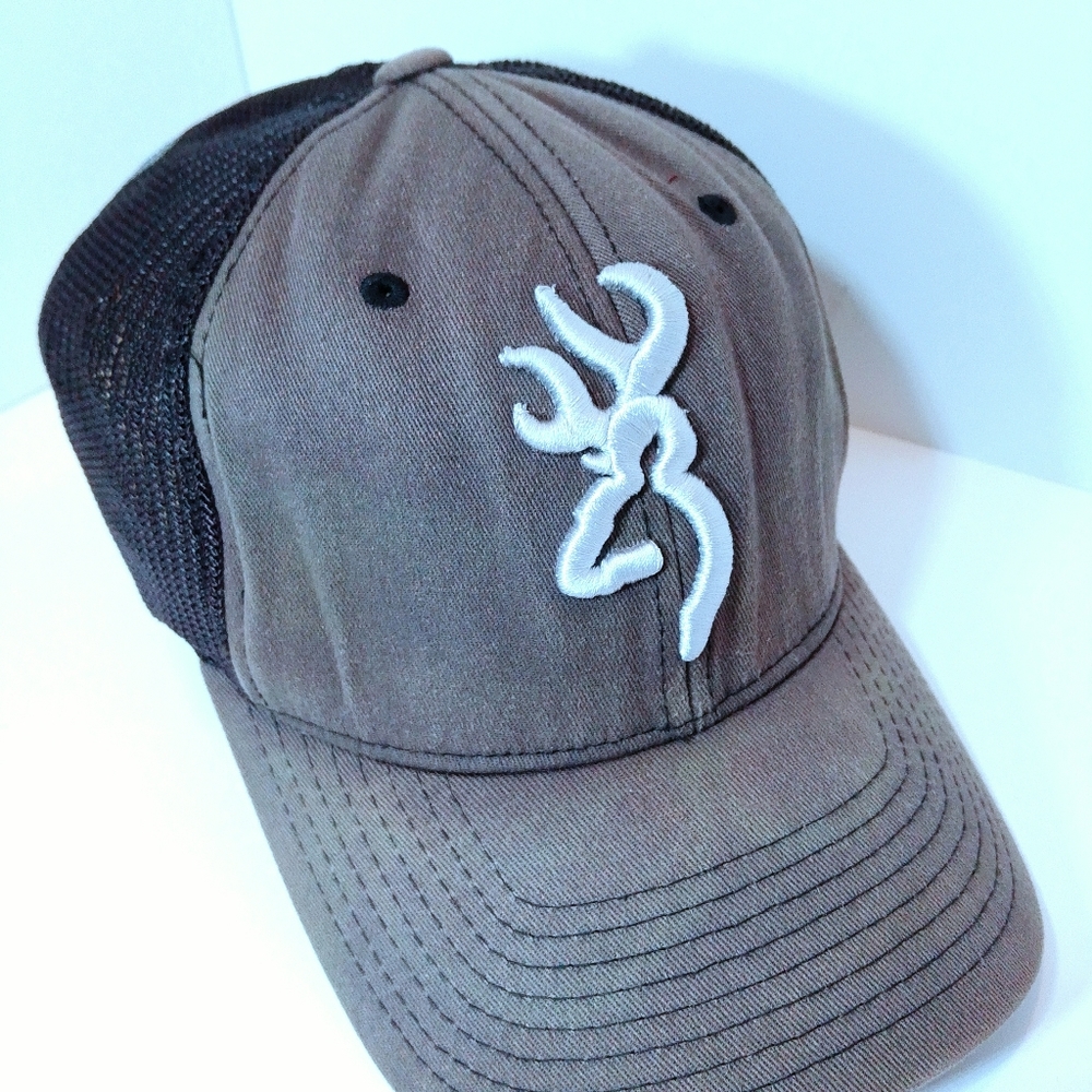 Browning deer logo baseball cap